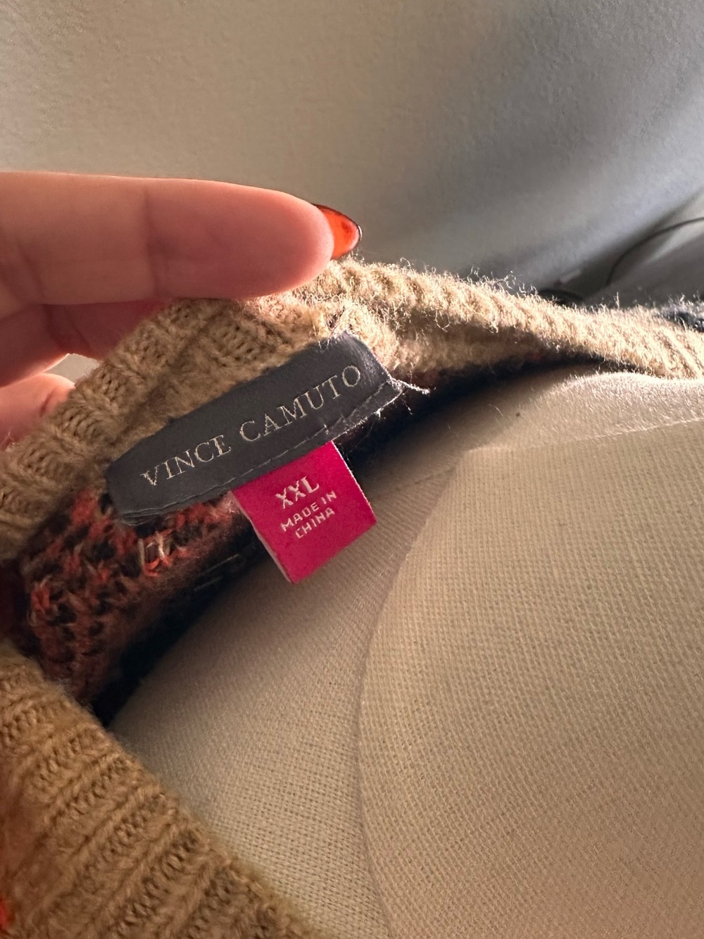 Vince Camuto Beige Crewneck Sweater with Black Cats & Orange Pumpkins - Picture 2 of 3
